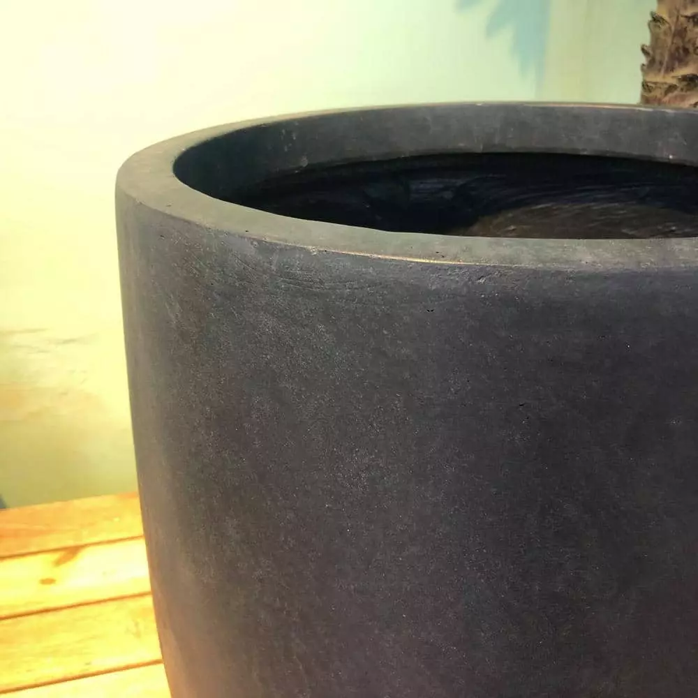 KANTE 21.7 in. H Round Charcoal Concrete/Fiberglass Indoor Outdoor Modern Tall Planter 9 KANTE 21.7 in. H Round Charcoal Concrete/Fiberglass Indoor Outdoor Modern Tall Planter - Image 7