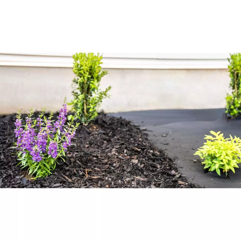 Vigoro 4 ft. x 200 ft. Point Bond Landscape Fabric 12 Vigoro 4 ft. x 200 ft. Point Bond Landscape Fabric - Image 10