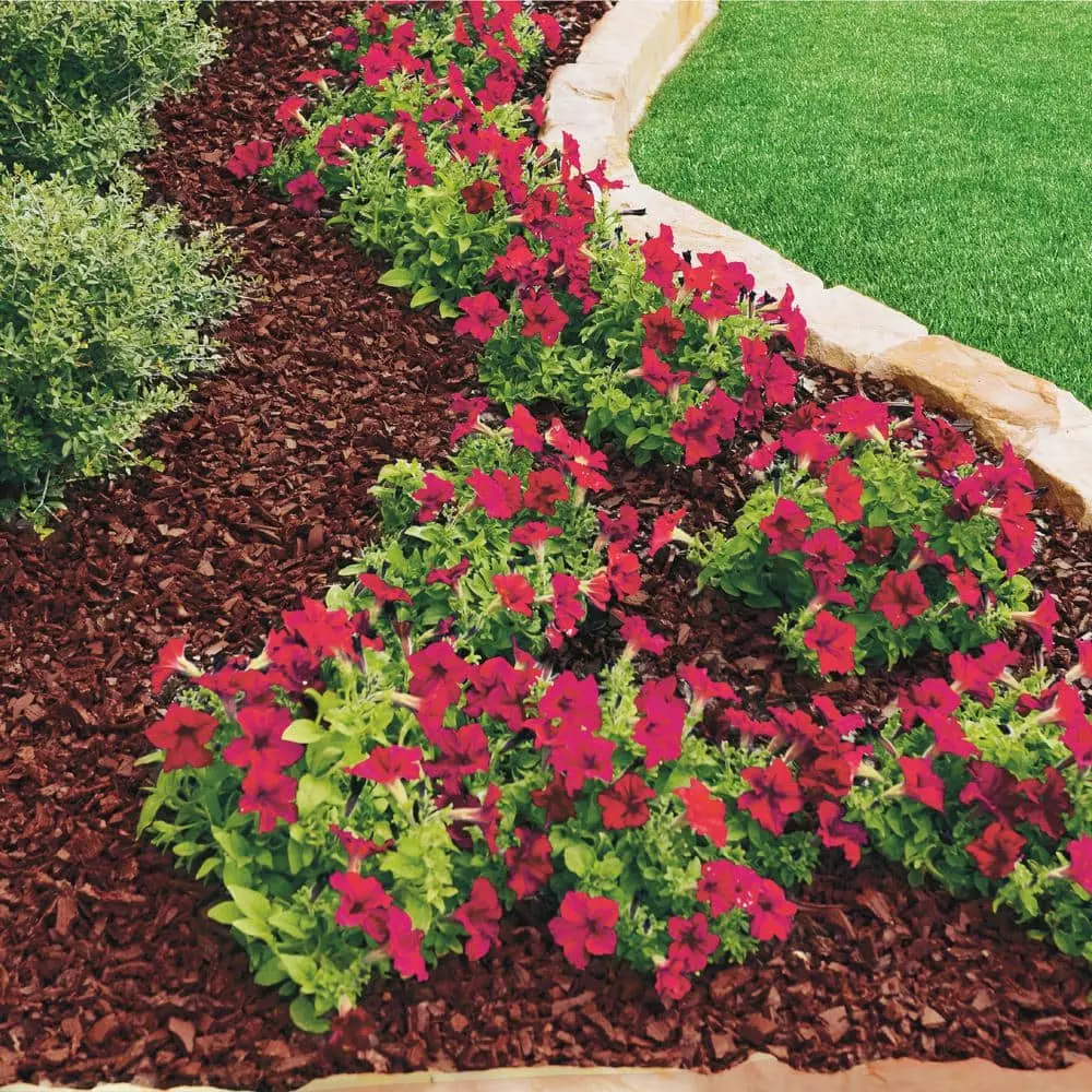 Vigoro 37.5 cu. ft. Red Recycled Rubber Mulch (25 Bags) 6 Vigoro 37.5 cu. ft. Red Recycled Rubber Mulch (25 Bags) - Image 4