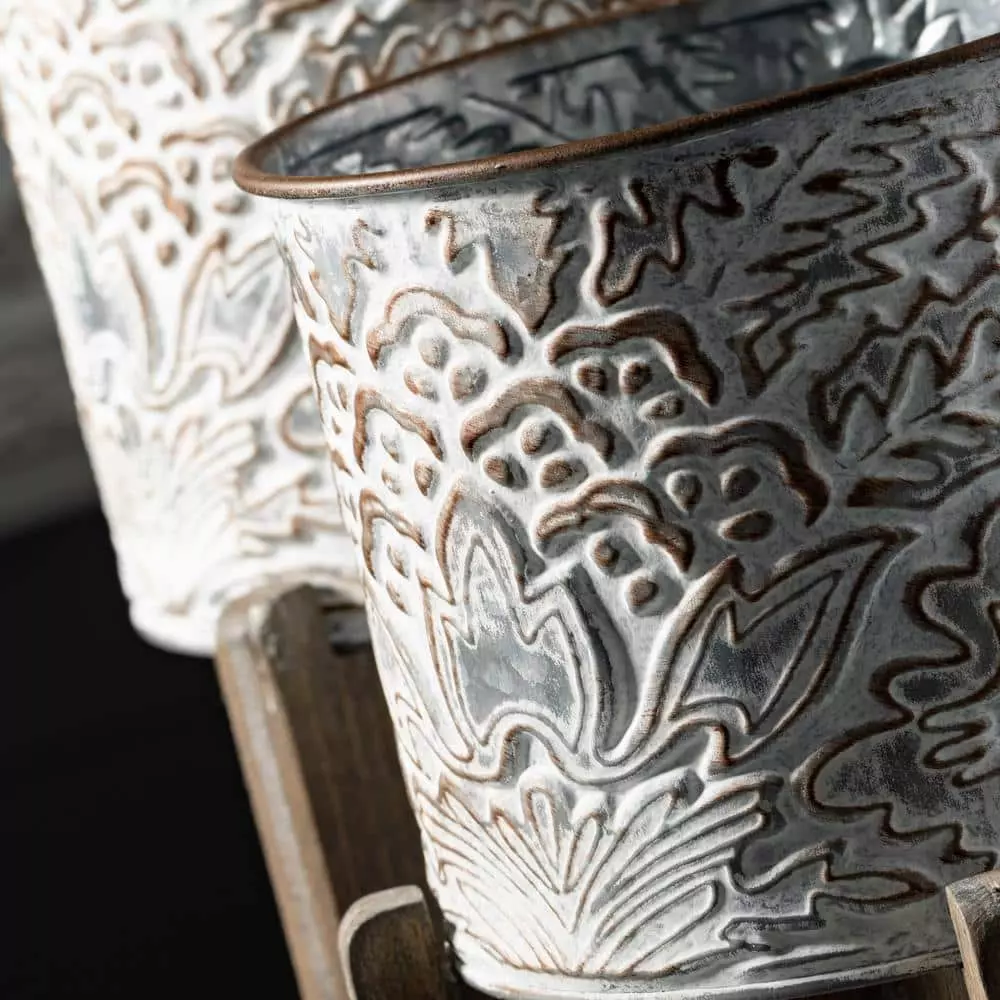 SULLIVANS White and Gray Flourish Metal Planter (Set of 2) 4 SULLIVANS White and Gray Flourish Metal Planter (Set of 2) - Image 2